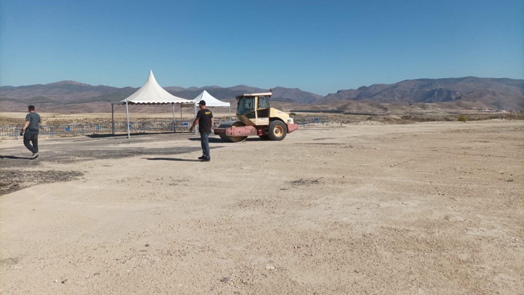AUTOCROSS