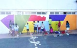  Los miembros del Consejo de la Infancia y la Adolescencia decoran la Ciudad Deportiva 