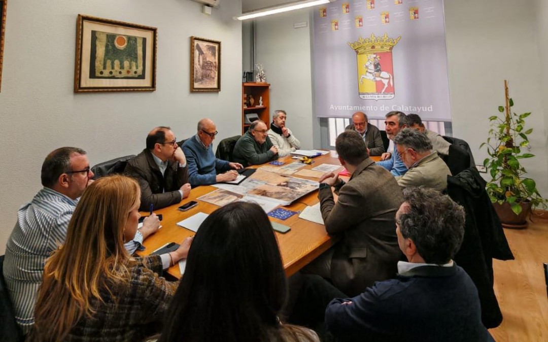 REUNION SOBRE EL CÁÑAMO