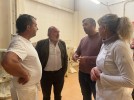 El alcalde y el concejal de Industria visitan el obrador de Repostería Munébrega